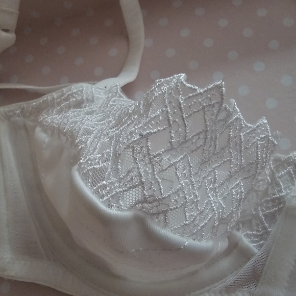 La Perla White Lace Trim Underwire Bra 34B - Picture 6 of 6